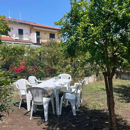 Garden Marina Di Carrara