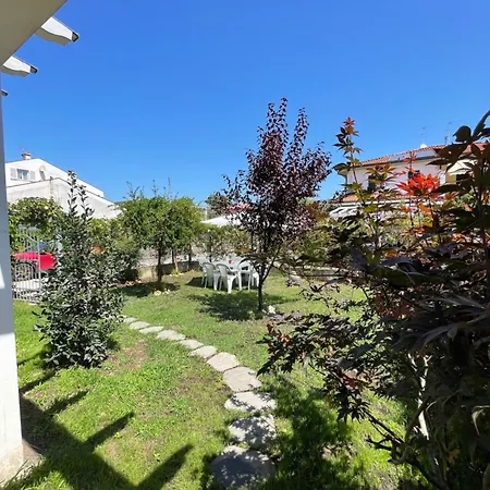 Apartment Garden *